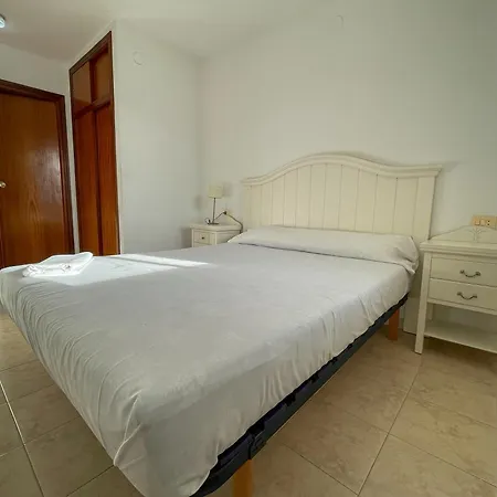 Neptuno Oropesa 3000 Apartman